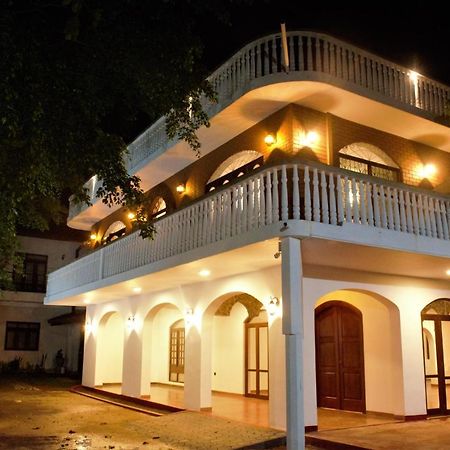 Murphy'S Villa Katunayaka Exterior photo
