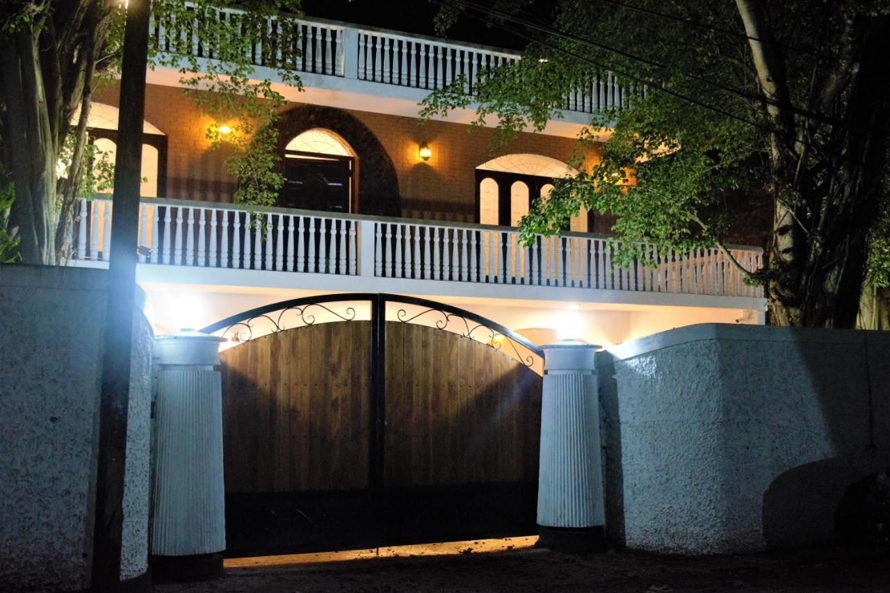 Murphy'S Villa Katunayaka Exterior photo